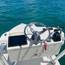 SeaVee 340