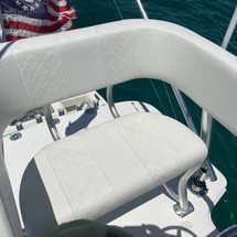 SeaVee 340