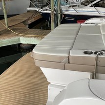 Regal 33 Express