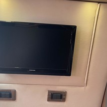 Boston Whaler 345 Conquest