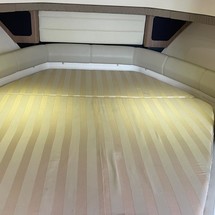 Boston Whaler 345 Conquest