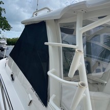 Boston Whaler 345 Conquest