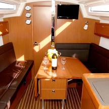 Bavaria 33 Cruiser