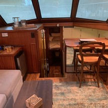 Heritage east 40 dc trawler
