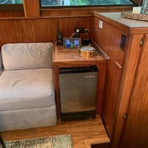 Heritage east 40 dc trawler