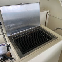 Heritage east 40 dc trawler