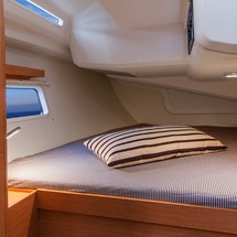 Hanse 418