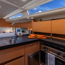 Hanse 418