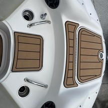 Sea Ray 240 Sundeck