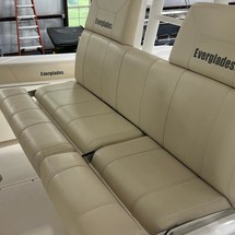 Everglades 355 cc