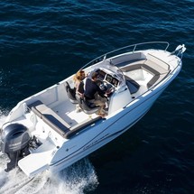 Jeanneau Cap Camarat 6.5 CC
