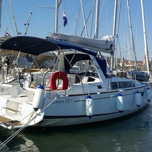 Beneteau Oceanis 35.1
