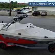 Malibu Wakesetter 25 LSV
