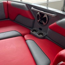 Malibu Wakesetter 25 LSV