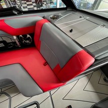 Malibu Wakesetter 25 LSV