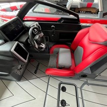 Malibu Wakesetter 25 LSV