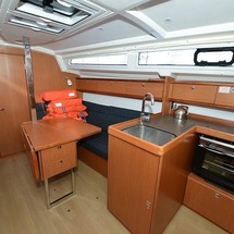 Bavaria 33 Cruiser