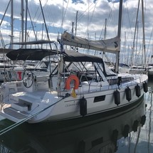 Beneteau Oceanis 48