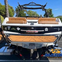 Malibu Wakesetter 23 LSV