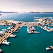 Beneteau Cyclades 43.4