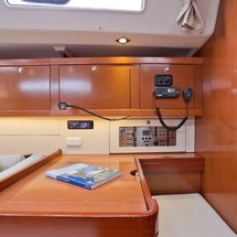 Beneteau Oceanis 50 Family