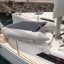 Hanse 325