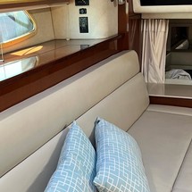 Sea Ray 350 Sundancer