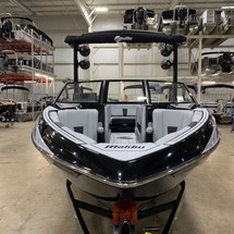 Malibu Wakesetter 23 LSV