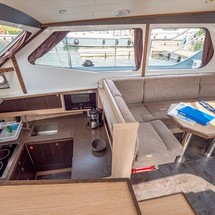 Azimut 43 Atlantis (2)