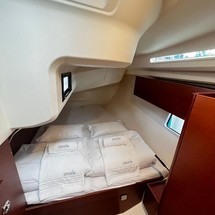 Hanse 418