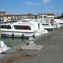 B & b boat builders core sound 17