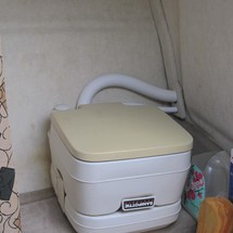 Sea ray 215 express cruiser