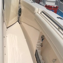 Grady-White Canyon 376