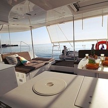 Lagoon 450 F