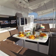Lagoon 450 F