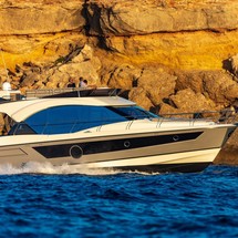 Beneteau Monte Carlo 52