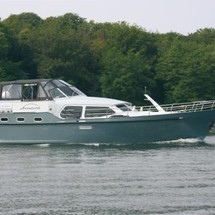 Azimut 43 Atlantis (2)