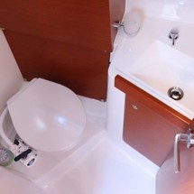 Beneteau Oceanis 38.1