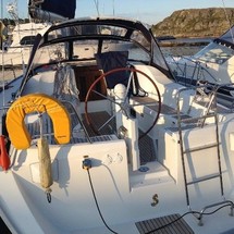 Beneteau Oceanis 393