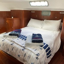 Beneteau Oceanis 40