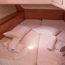 Beneteau Oceanis 43