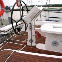 Cobra Yachts 33