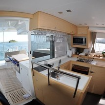 Lagoon 450 F