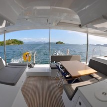 Lagoon 450 F