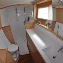 Lagoon 450 F
