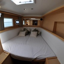 Lagoon 450 F