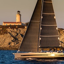 Beneteau Oceanis Yacht 62