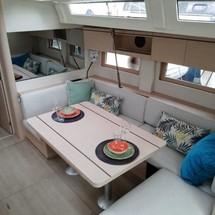 Beneteau Oceanis 51.1