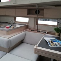 Beneteau Oceanis 51.1