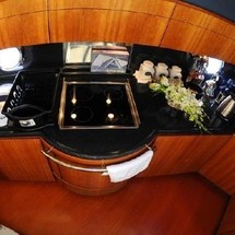 Azimut 50 Fly Galley Up